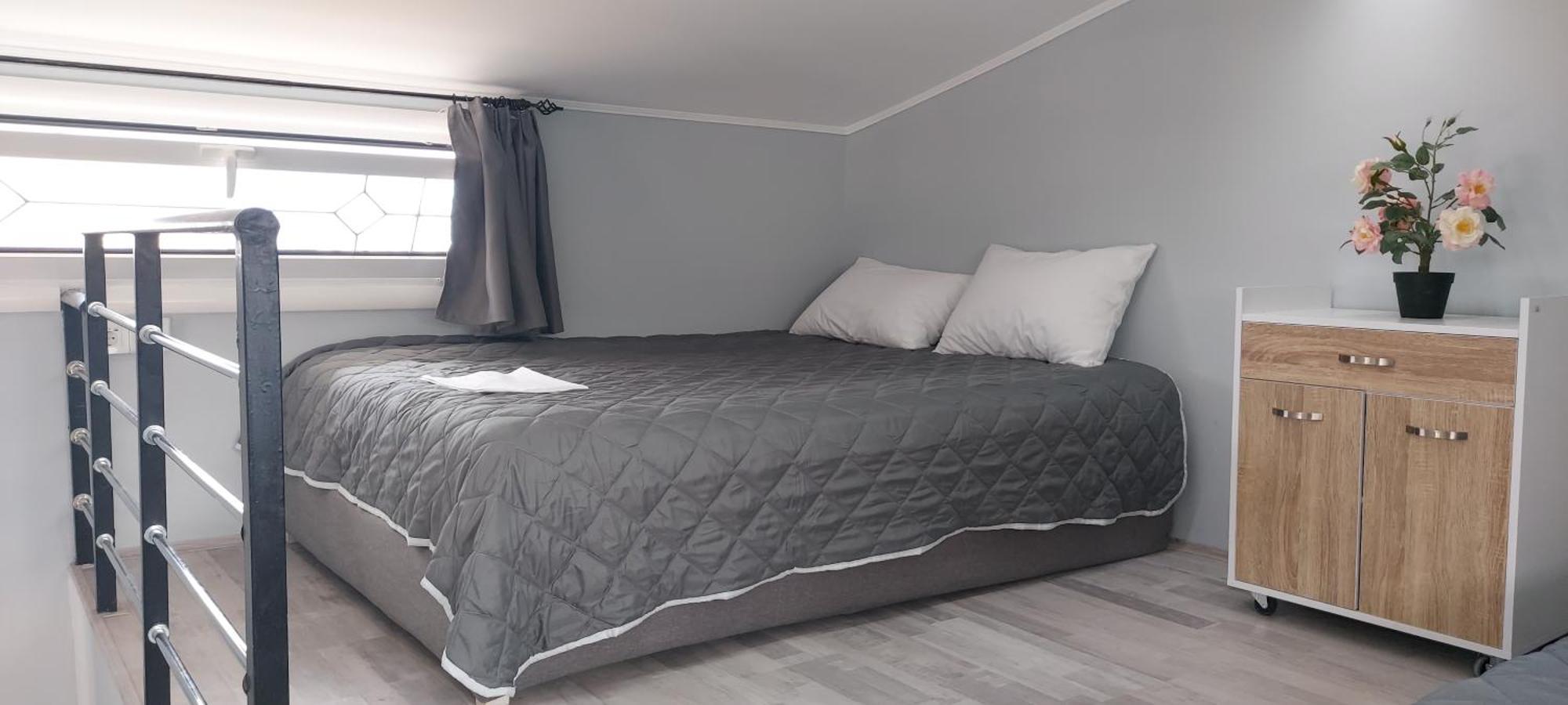 Вілла Filio'S Loft Near Airport Артеміда Екстер'єр фото