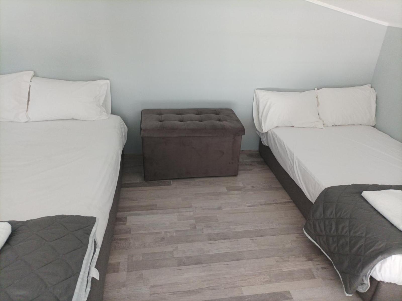Вілла Filio'S Loft Near Airport Артеміда Екстер'єр фото